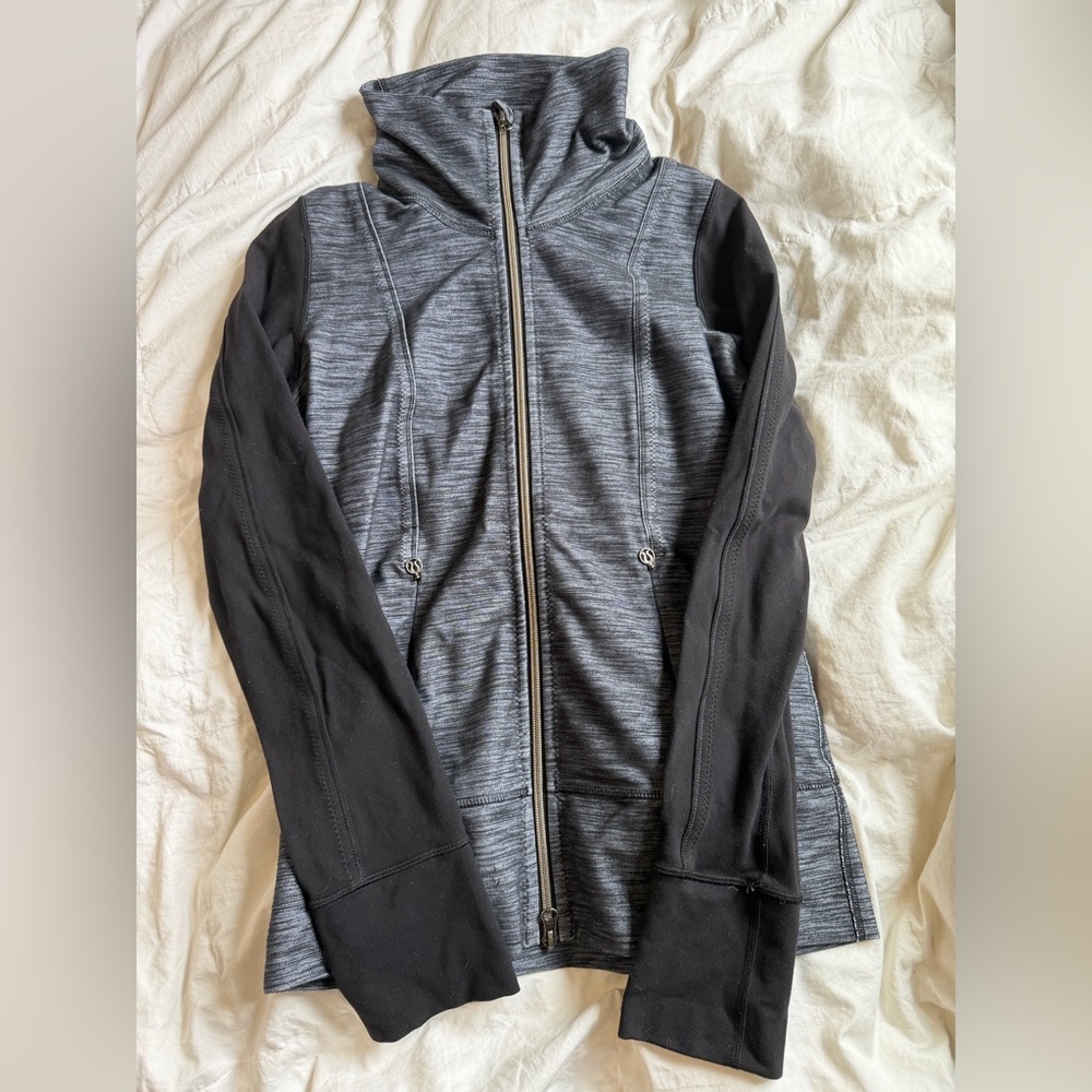 lululemon athletics vintage define